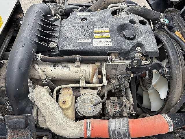 ISUZU ELF 2010 Image 31