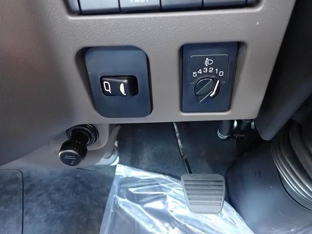 MITSUBISHI CANTER 2025 Image 31