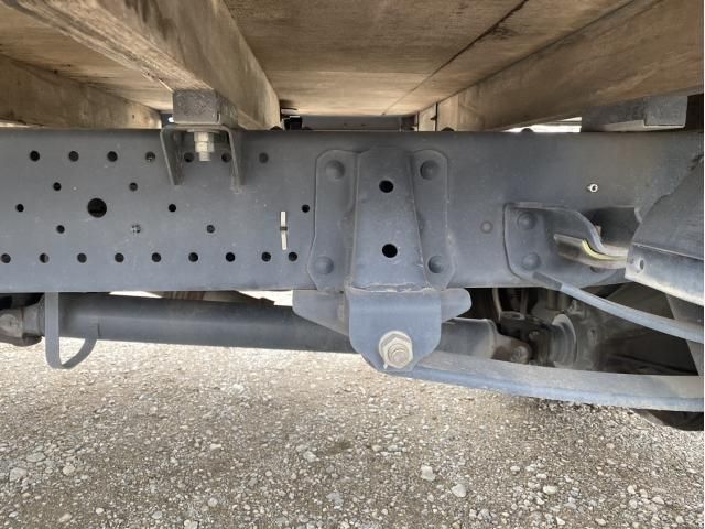 ISUZU ELF 2020 Image 31