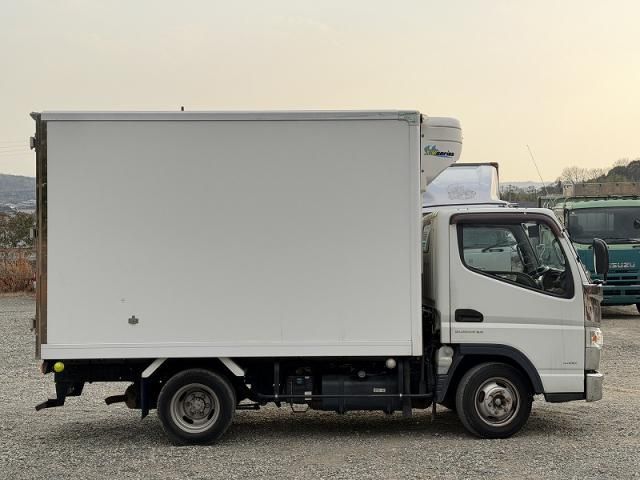 MITSUBISHI CANTER 2017 Image 31