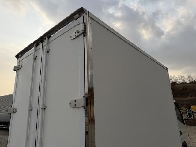 MITSUBISHI CANTER 2017 Image 31