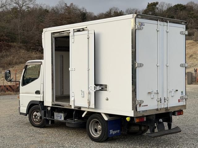MITSUBISHI CANTER 2017 Image 31