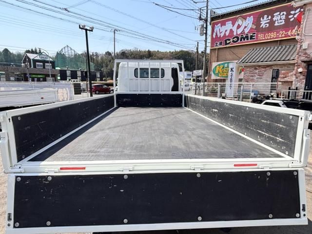 MITSUBISHI CANTER 2021 Image 31