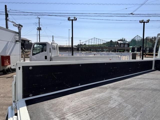 MITSUBISHI CANTER 2021 Image 31