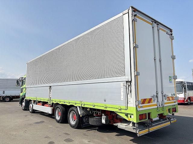 NISSAN DIESEL QUON 2011 Image 31