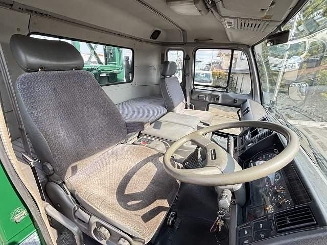 NISSAN DIESEL BIGTHUMB 1994 Image 31