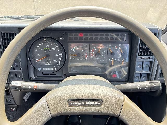 NISSAN DIESEL BIGTHUMB 1994 Image 31