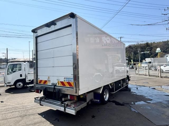 ISUZU ELF 2019 Image 31