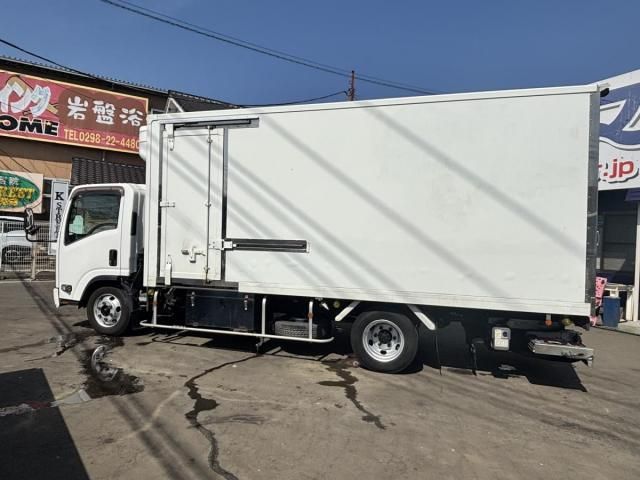 ISUZU ELF 2019 Image 31