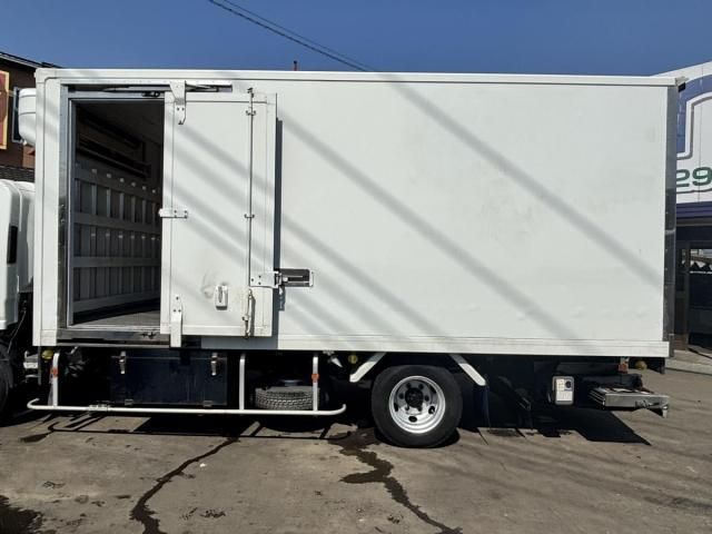 ISUZU ELF 2019 Image 31