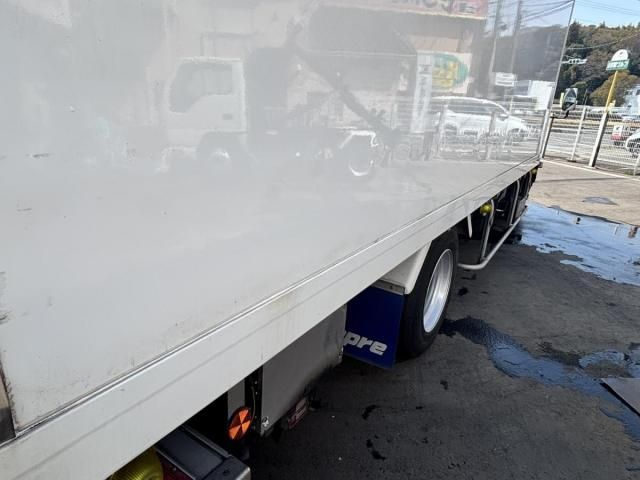 ISUZU ELF 2019 Image 31