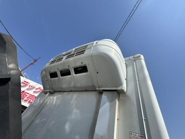 ISUZU ELF 2019 Image 31