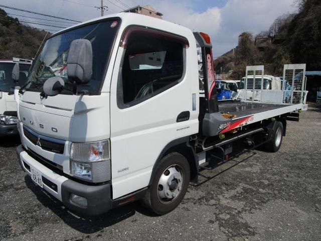MITSUBISHI CANTER 2016 Image 31