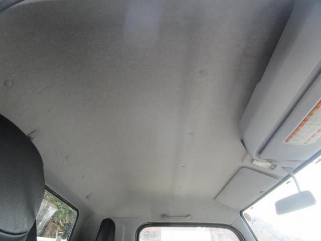 MITSUBISHI CANTER 2016 Image 31