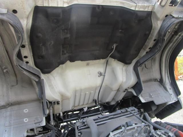 MITSUBISHI CANTER 2016 Image 31