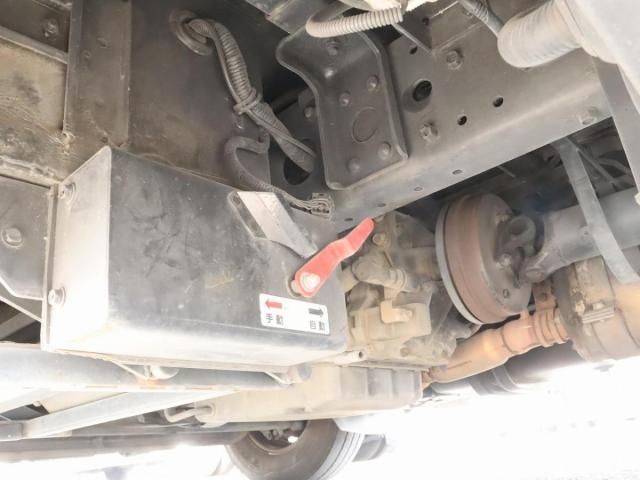 MITSUBISHI ROSA 2009 Image 31