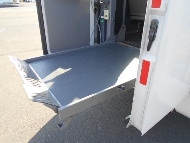 NISSAN CIVILIAN 2002 Image 31