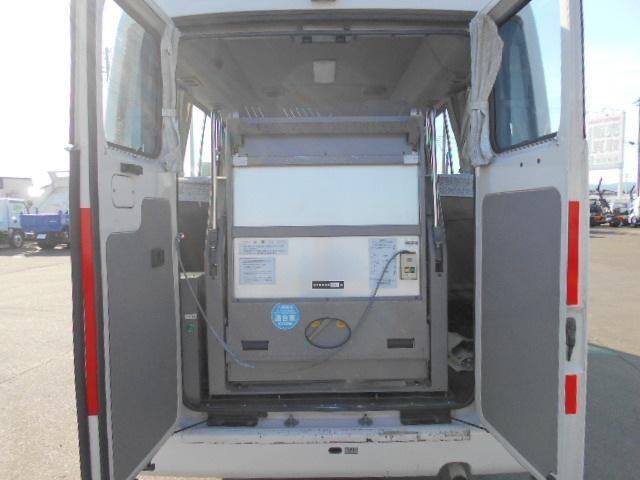 NISSAN CIVILIAN 2002 Image 31