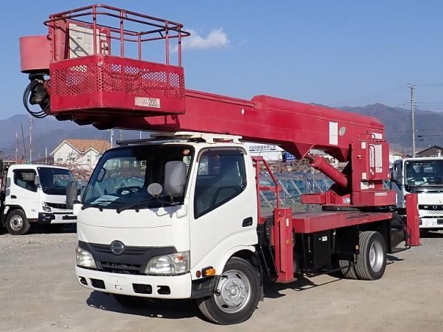 HINO DUTRO 2012 Image 31