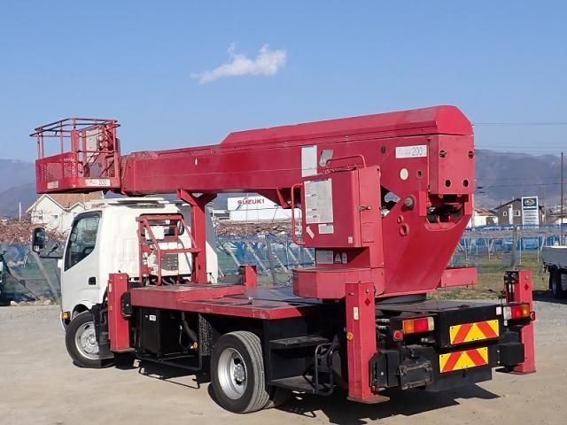 HINO DUTRO 2012 Image 31