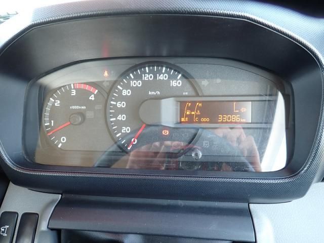 HINO DUTRO 2012 Image 31