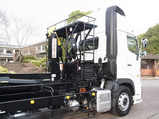 HINO PROFIA 2025 Image 31