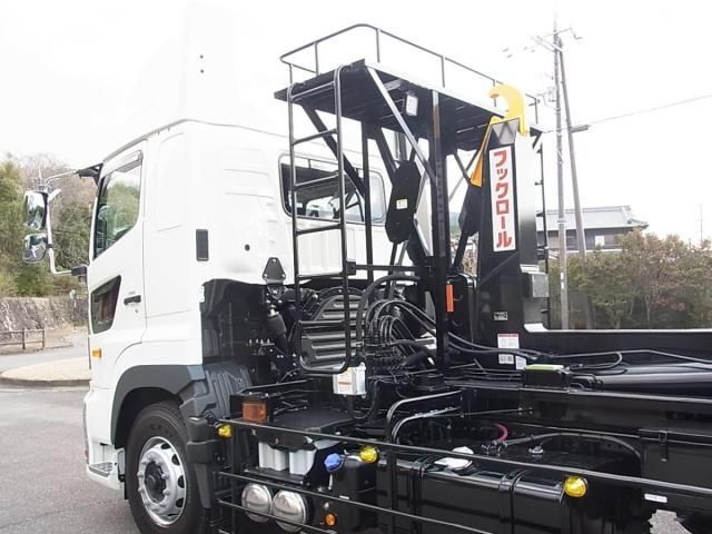 HINO PROFIA 2025 Image 31