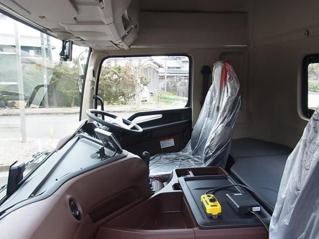 HINO PROFIA 2025 Image 31