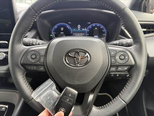 TOYOTA COROLLA TOURING HYBR 2023 Image 31