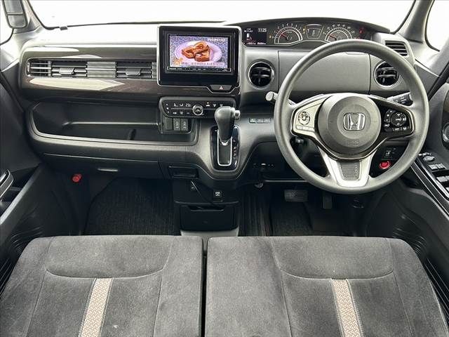 HONDA N BOX CUSTOM 2018 Image 31