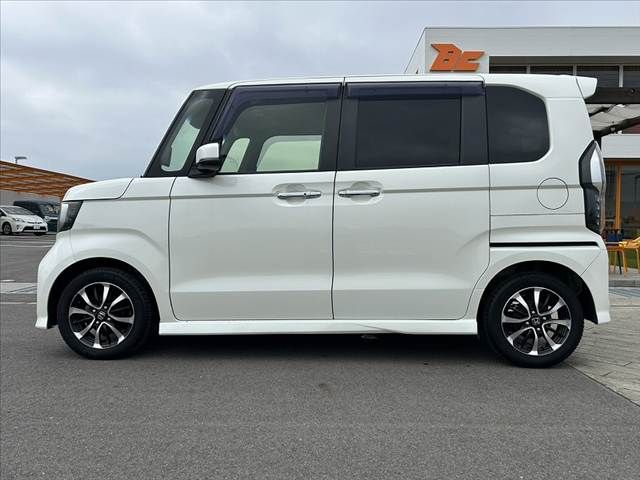 HONDA N BOX CUSTOM 2018 Image 31