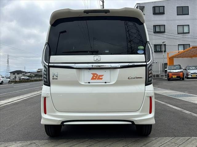 HONDA N BOX CUSTOM 2018 Image 31