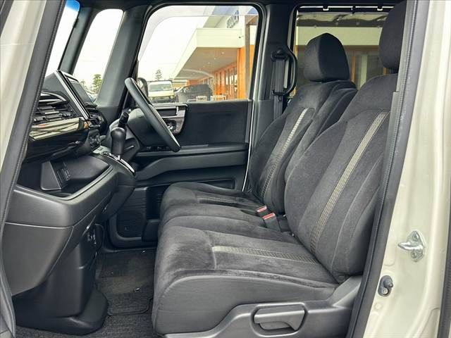 HONDA N BOX CUSTOM 2018 Image 31