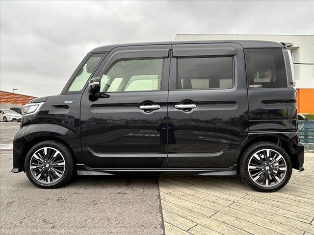 SUZUKI SPACIA CUSTOM 4WD 2018 Image 31