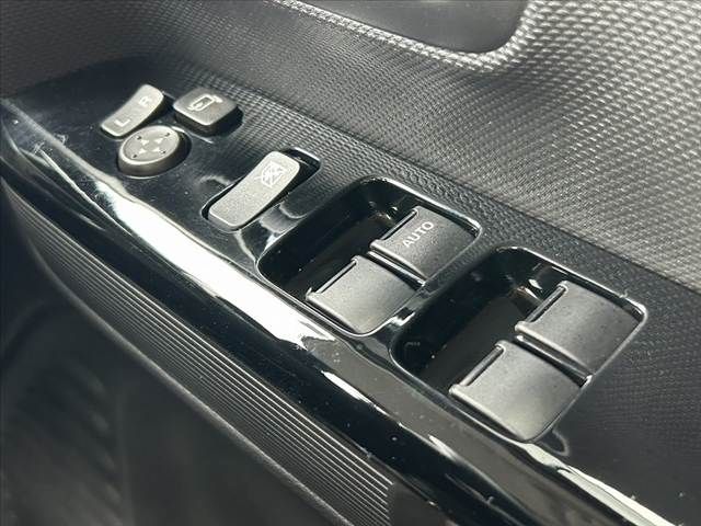 SUZUKI SPACIA CUSTOM 4WD 2018 Image 31