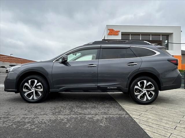 SUBARU LEGACY OUTBACK 2022 Image 31