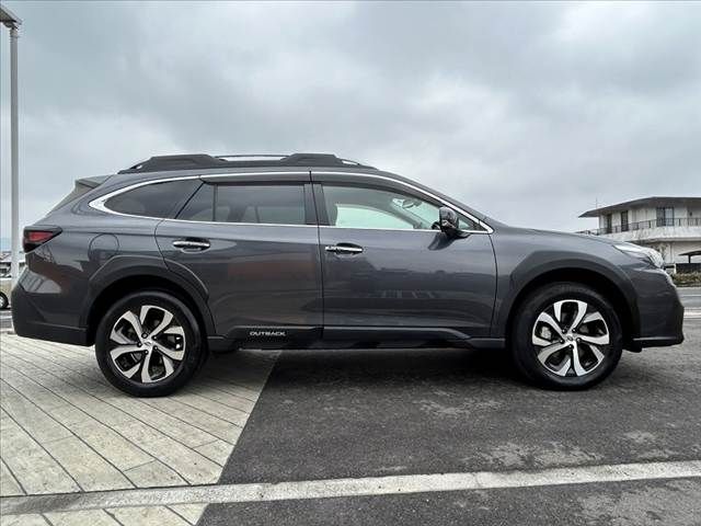 SUBARU LEGACY OUTBACK 2022 Image 31