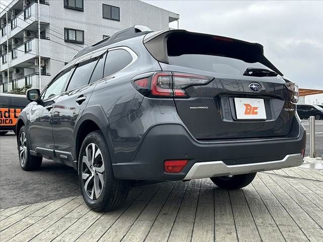 SUBARU LEGACY OUTBACK 2022 Image 31