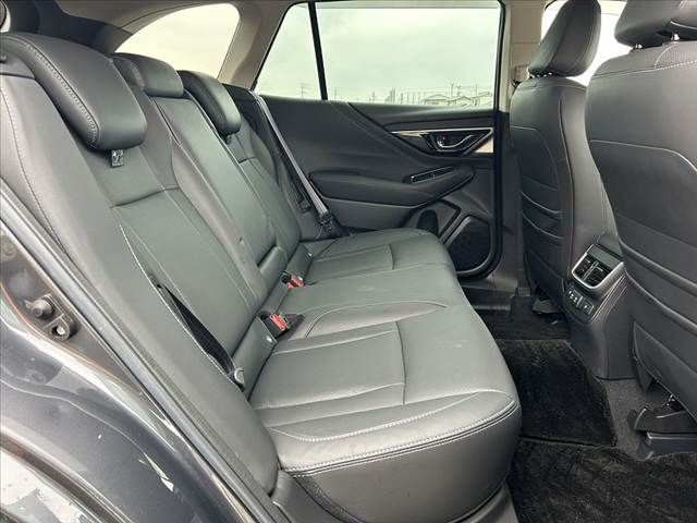 SUBARU LEGACY OUTBACK 2022 Image 31