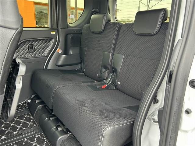 DAIHATSU TANTO CUSTOM 2021 Image 31