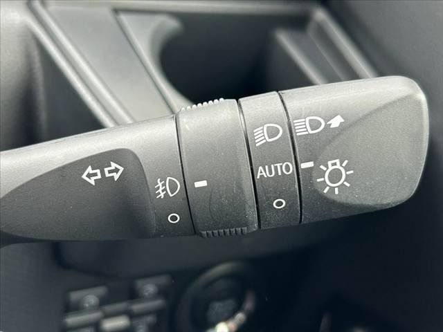 DAIHATSU TANTO CUSTOM 2021 Image 31