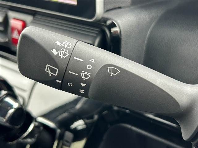 DAIHATSU TANTO CUSTOM 2021 Image 31