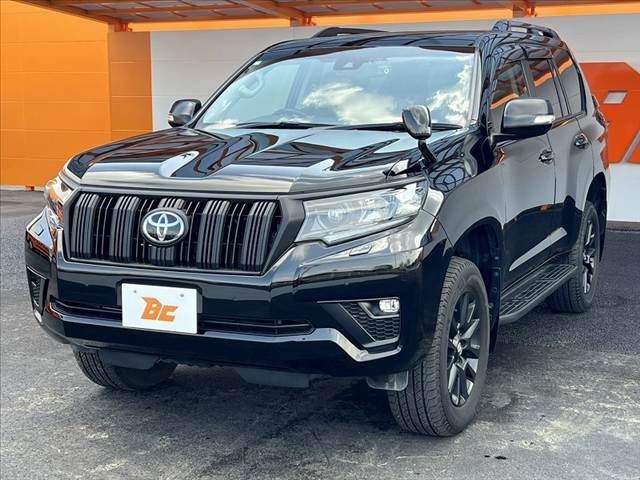 TOYOTA LANDCRUISER PRADO 2023 Image 31