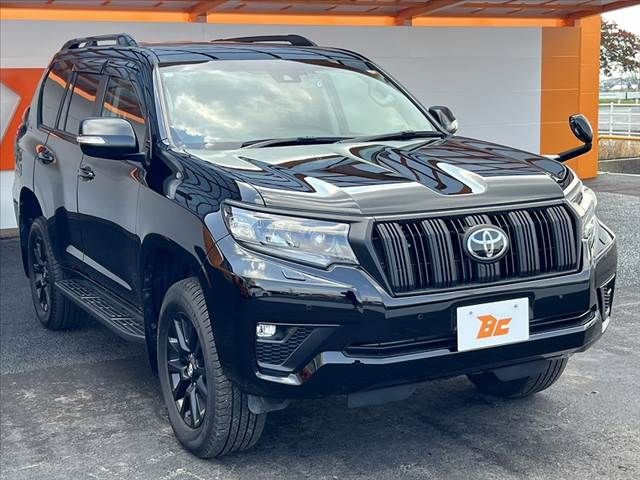 TOYOTA LANDCRUISER PRADO 2023 Image 31