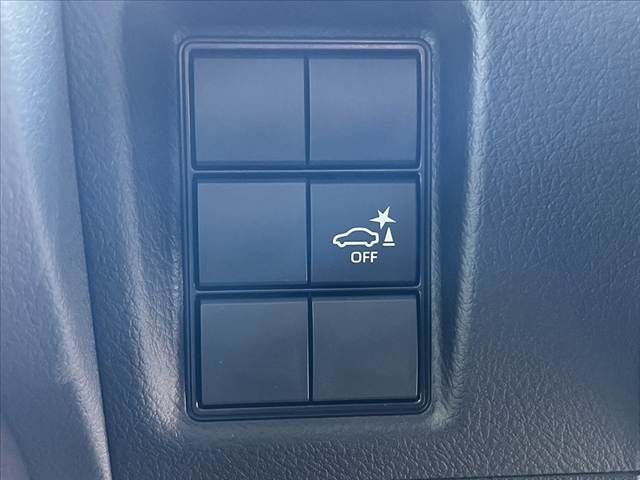 TOYOTA LANDCRUISER PRADO 2023 Image 31