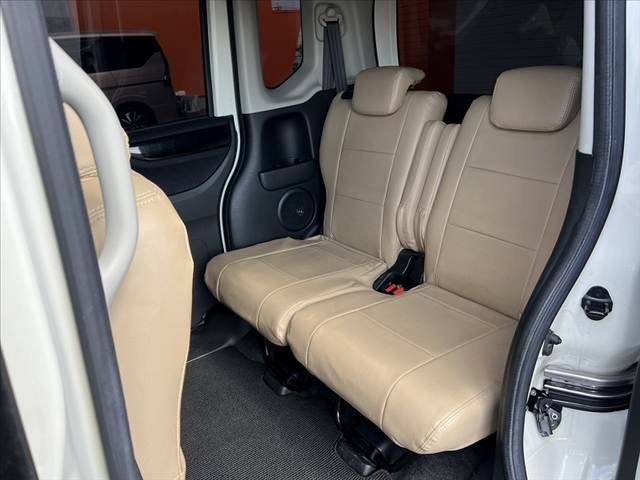 HONDA N BOX CUSTOM 2013 Image 31