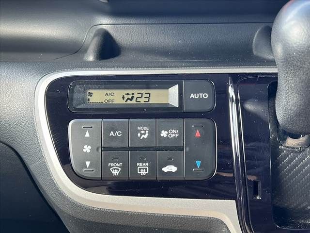 HONDA N BOX CUSTOM 2013 Image 31