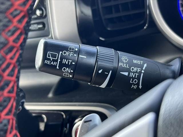 HONDA N BOX CUSTOM 2013 Image 31