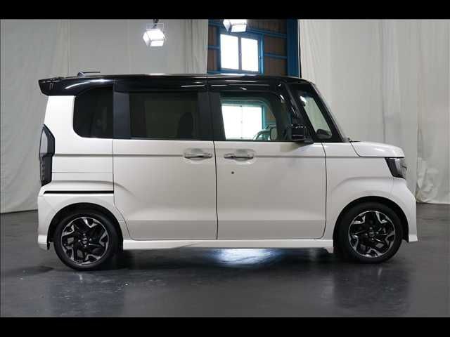 HONDA N BOX CUSTOM 2018 Image 31