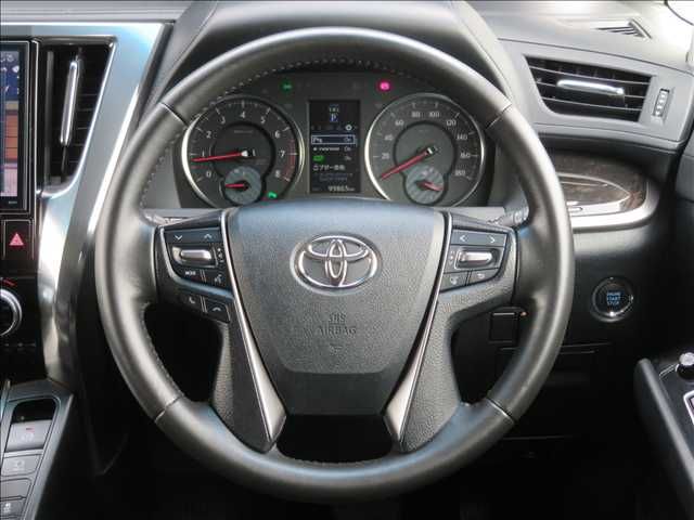 TOYOTA ALPHARD 2017 Image 31